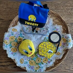 💛 1998 Tweety Bird Mini Backpack Vanity Set
